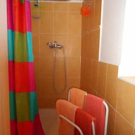 Petit Grenier Douillet De Cathie רוקמור