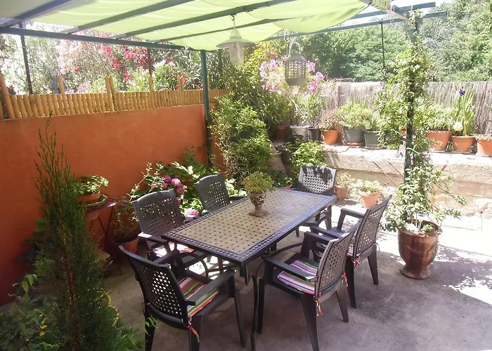 Petit Grenier Douillet De Cathie Semesterbostad Roquemaure (Gard)